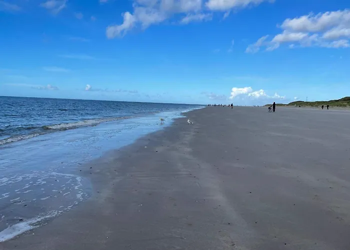 8 Person In Blavand-by Traum *